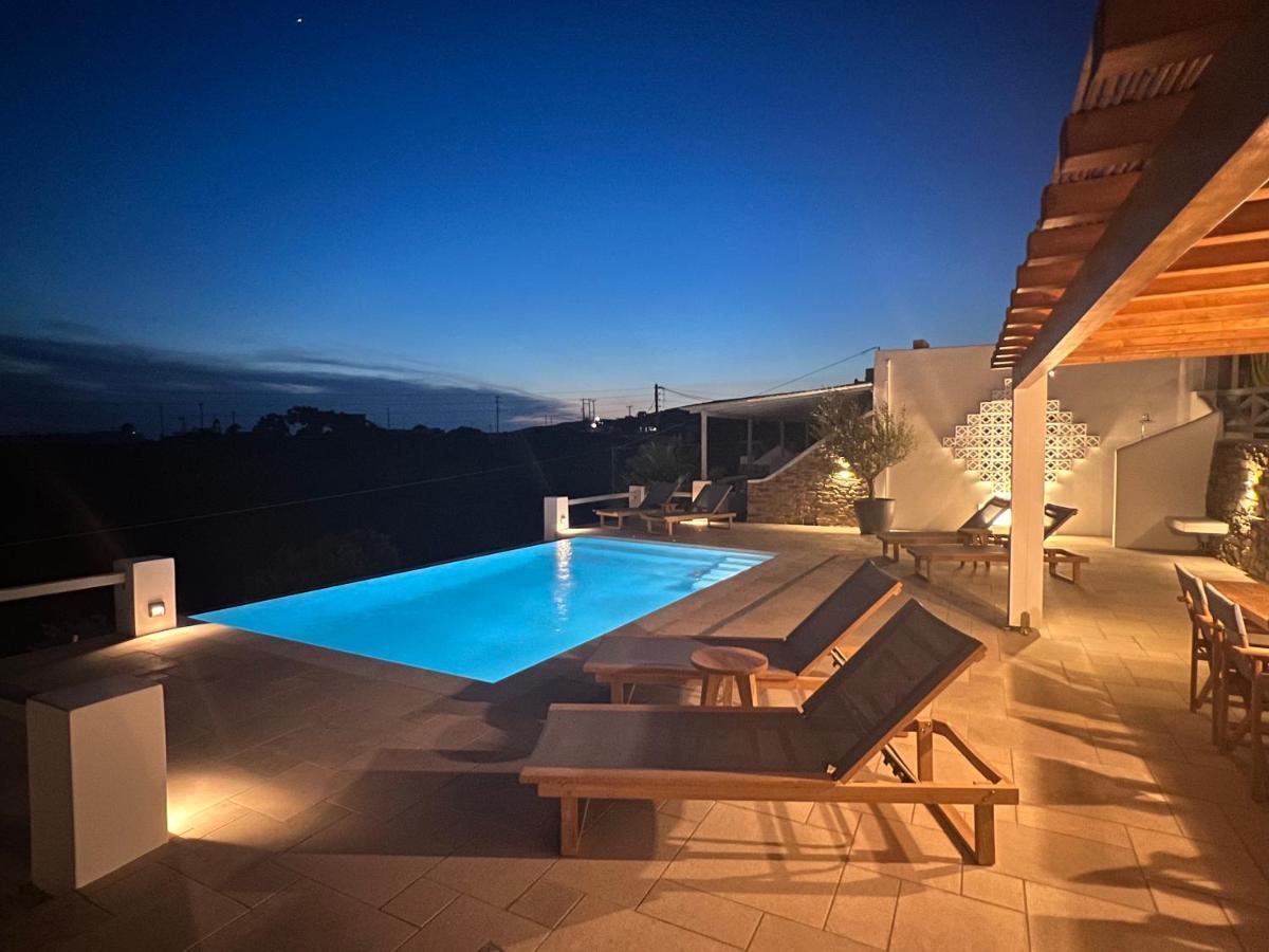 Para Principe Tinos Agios Sostis  Bagian luar foto